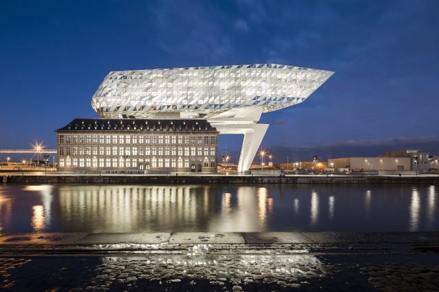 photo Boegly + Grazia - 2016-ZAHA HADID-antwerp-SITE-49