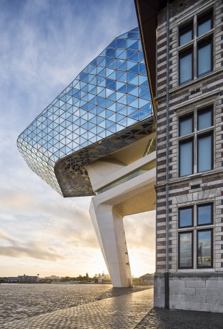 photo Boegly + Grazia - 2016-ZAHA HADID-antwerp-SITE-07