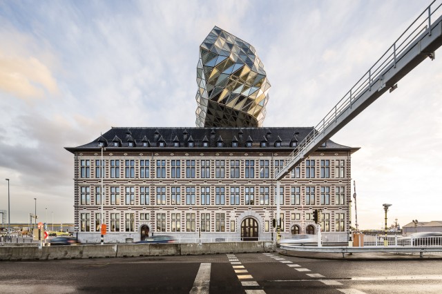 photo Boegly + Grazia - 2016-ZAHA HADID-antwerp-SITE-08