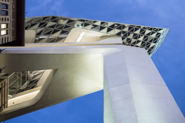 photo Boegly + Grazia - 2016-ZAHA HADID-antwerp-SITE-47